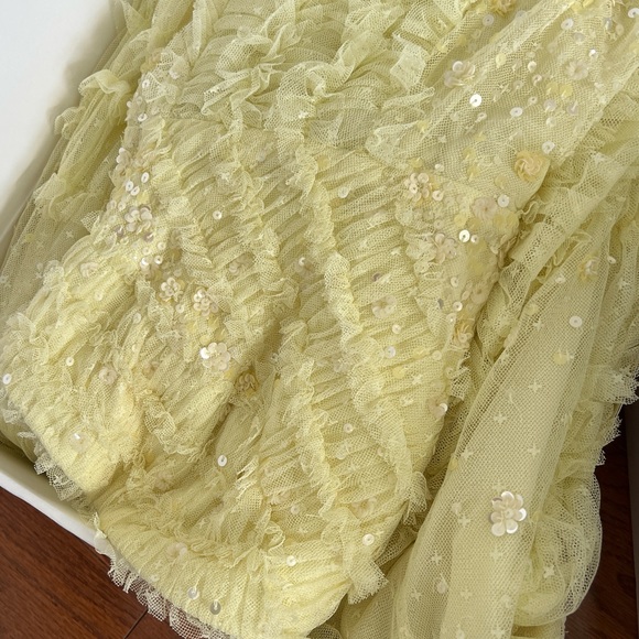 Needle & Thread VIOLET SHIMMER STRAPLESS GOWN and CAPE! US 6, Yellow, worn once - Picture 14 of 14